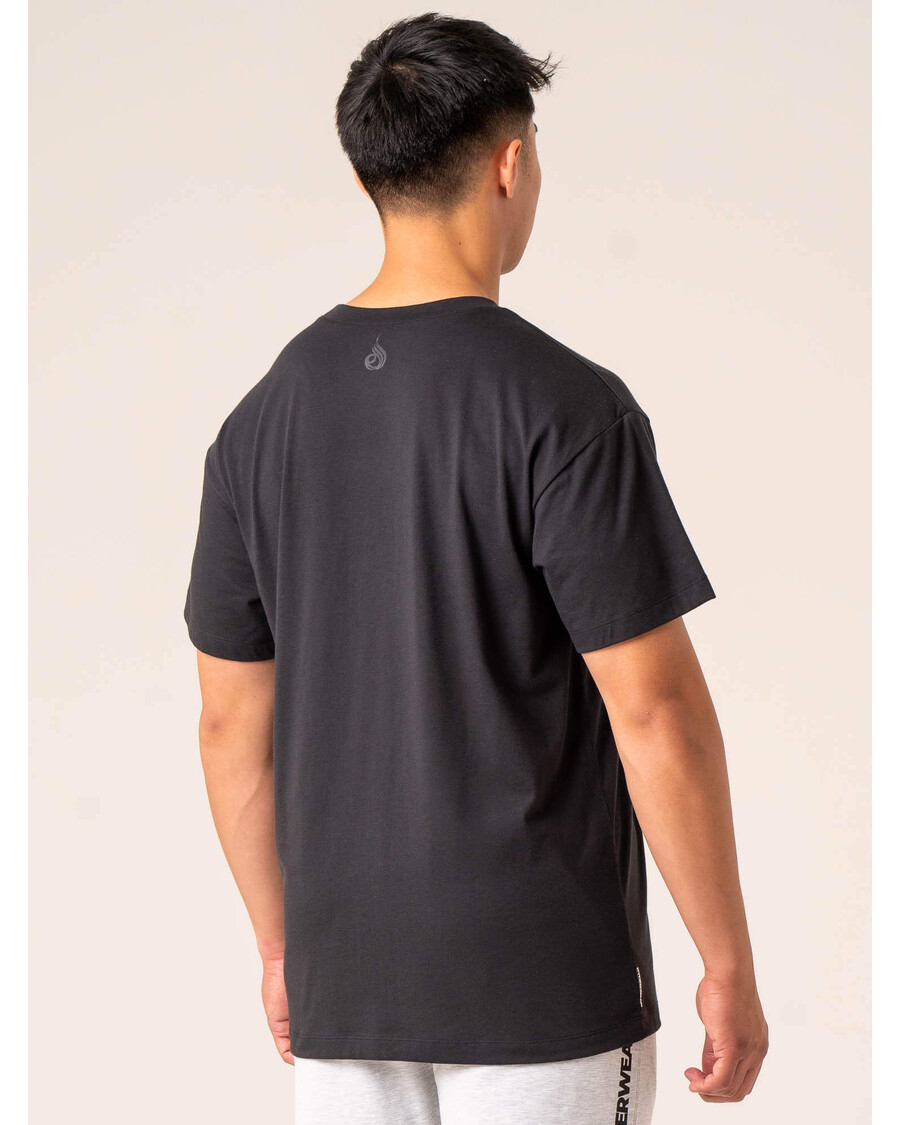 Ryderwear تي شيرت كبير الحجم - أسود باهت