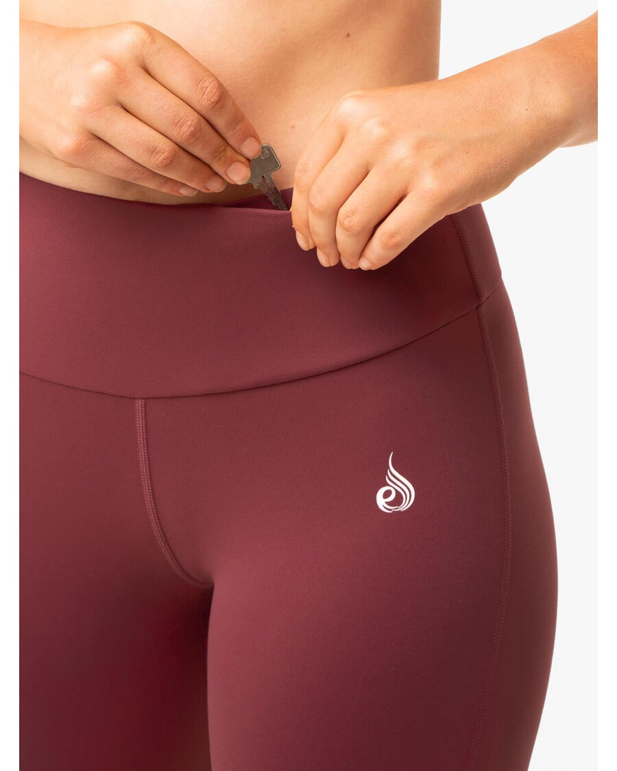 Ryderwear Staples Scrunch Bum Bike Shorts - Burgundy