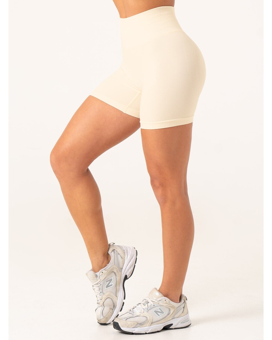 Ryderwear Lift BBL Scrunch Seamless Shorts - Vanilla